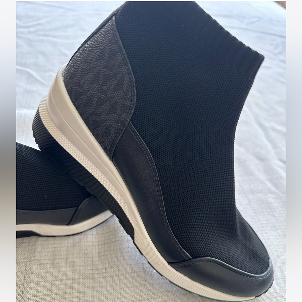 Michael Kors shoes 8/5